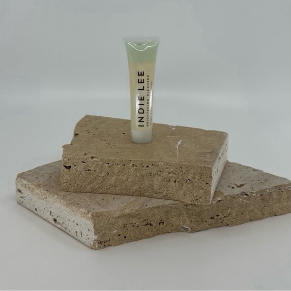 New/ unopened. Indie Lee. Purifying Face Wash. 15 mL. - Picture 1 of 2